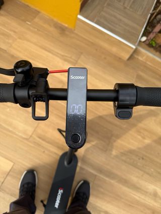 Patinete eléctrico iScooter nuevo