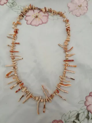 Collana conchiglia corallo 59 cm
