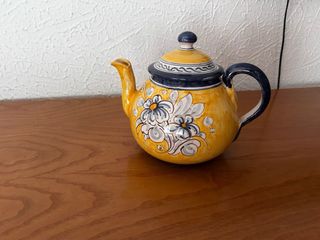 Juego Tetera y Jarra Cerámica Flores Amarillas