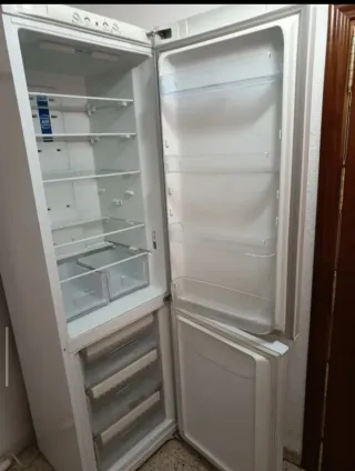 Nevera Indesit No Frost