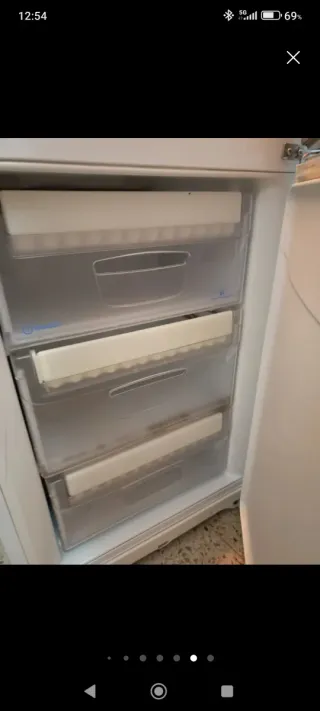 Nevera Indesit No Frost