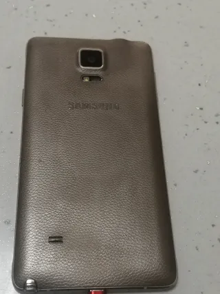 Samsung Galaxy Note 4 dorada