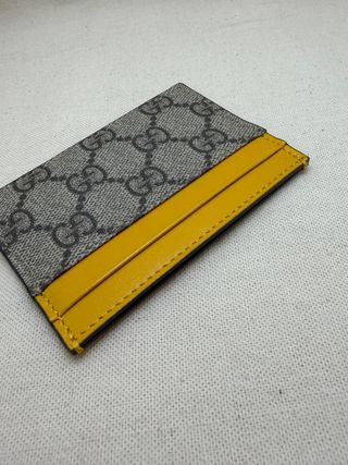 Portacarte Gucci GG Supreme Beige/Giallo