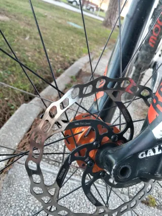 Mondraker Dune Carbón R