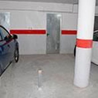 Garaje en venta en Guadix