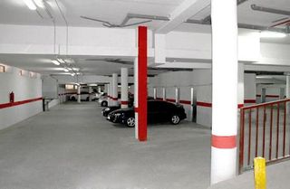 Garaje en venta en Guadix