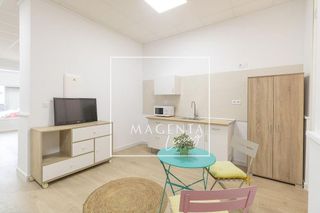 Local comercial en venta en Novelda