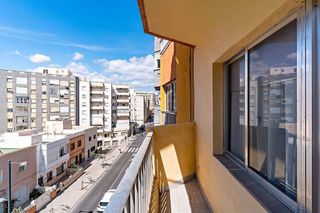 Piso en alquiler en Ciudad Jardín - Tagarete - El Zapillo en Almería