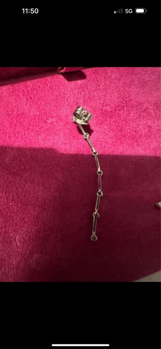 Pendientes largos brillantes oro