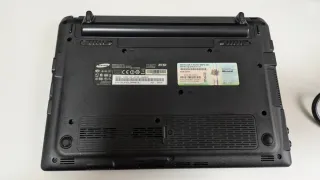 Mini portátil Samsung N150 Negro