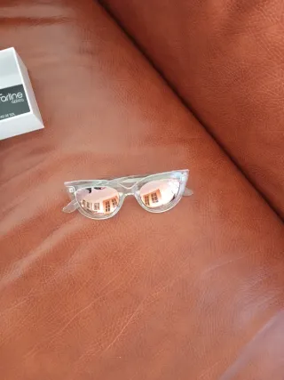 Gafas de sol Farline mujer,compradas en farmacia.