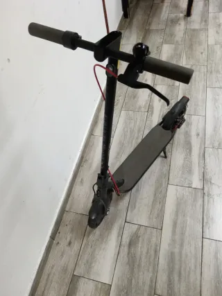 Patinete Eléctrico Xiaomi Scooter 4
