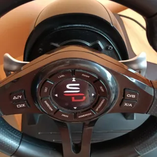 Volante Superdrive GS 550 per PC e Console