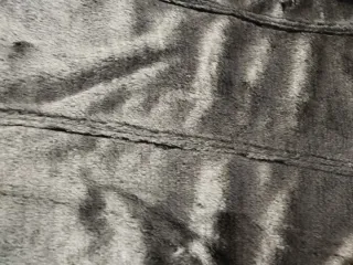 Chaquetón negro con cuello de pelo talla 46