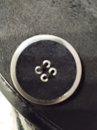 Chaquetón negro con cuello de pelo talla 46