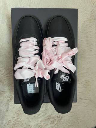 Nike Air Force 1 Negro Satén