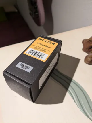 Pedal Mooer Acoustikar simulador guitarra acústica