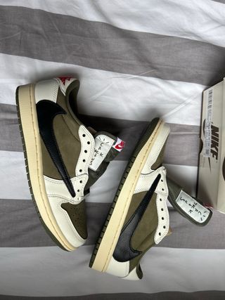 Nike Air Jordan 1 Low Travis Scott Talla 40