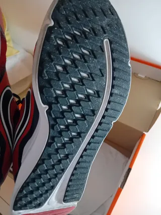 Scarpe Nike Running Rosse e Nere