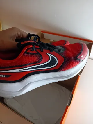 Scarpe Nike Running Rosse e Nere