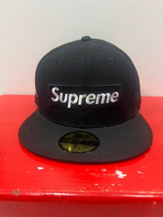 Gorra Supreme New Era Negra Talla 7 1/4