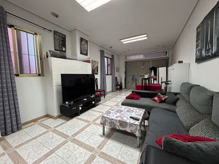 Local comercial en venta en Benaguasil