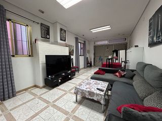 Local comercial en venta en Benaguasil