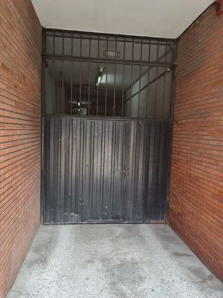 Se alquila plaza de garaje en el centro de oviedo