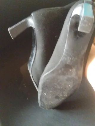 Botines negros de tacón