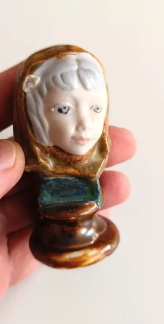 Figura cerámica autor vintage