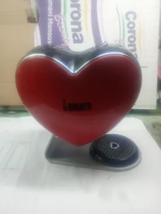 Macchina caffè Bialetti cuore rosso