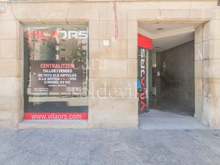 Local comercial en alquiler en Casc Antic en Vic