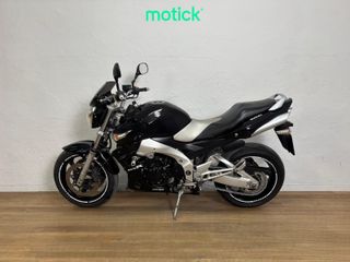 SUZUKI GSR 600 (A)