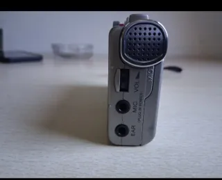 Sony M-630V, vintage un registratore a microcasset