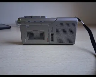 Sony M-630V, vintage un registratore a microcasset
