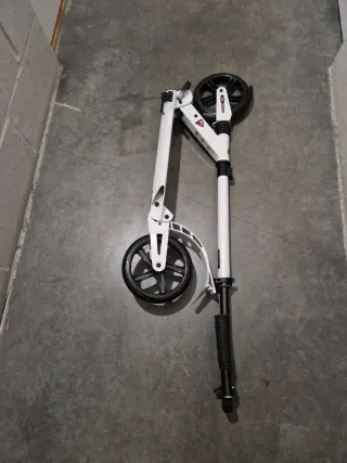 Monopatín Homcom Blanco