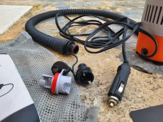 Hinchador Eléctrico ITIWIT 12V y 15 PSI