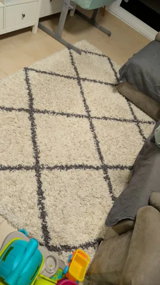 Alfombra escandinava beige y gris