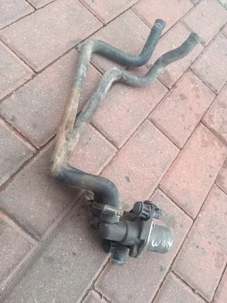 Mercedes W124 válvula intercambio calefacción