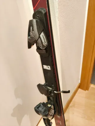 Esquís Atomic 145 cm