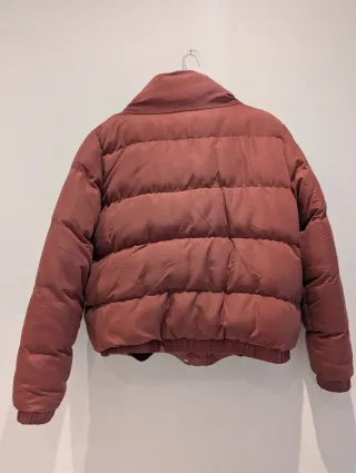 Plumífero abrico alcochado