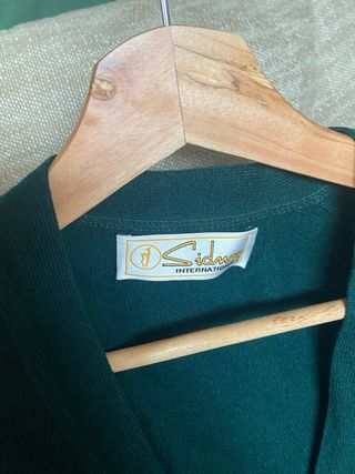 Chaleco de lana verde oscuro