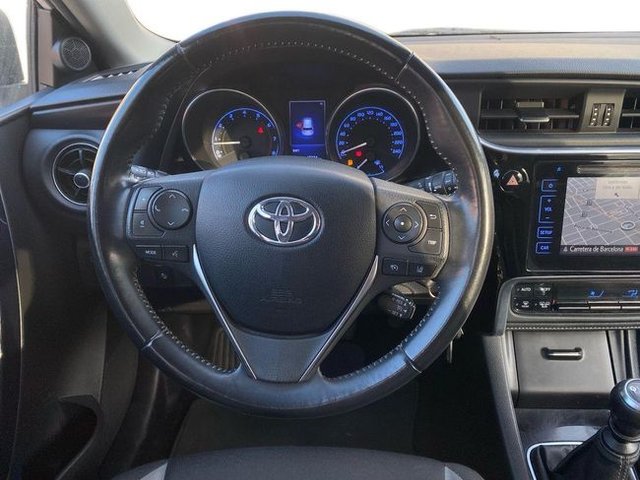 Toyota Auris 1.2 120T Active