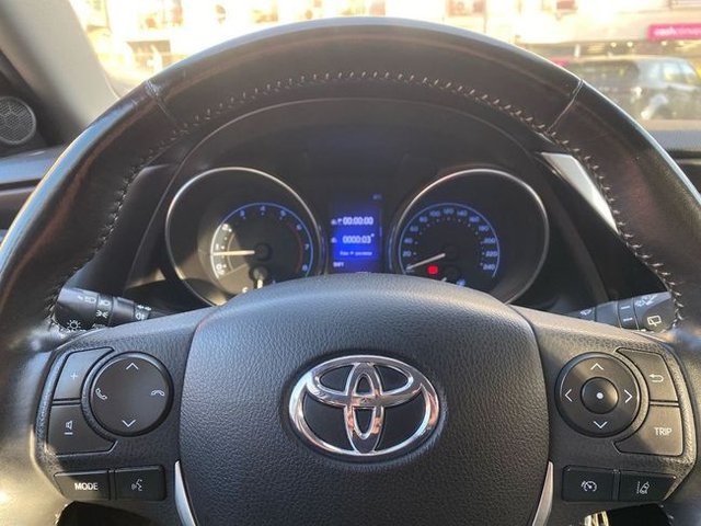 Toyota Auris 1.2 120T Active