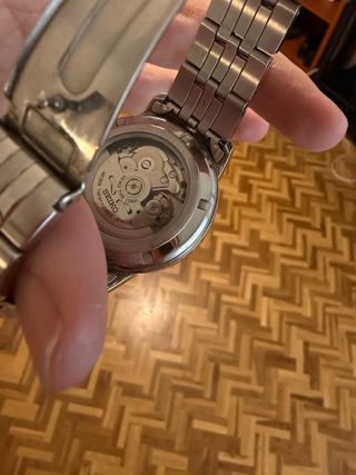 Reloj Seiko Automático Plata y Blanco