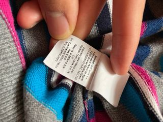 Suéter con cuello en V para hombre talla M