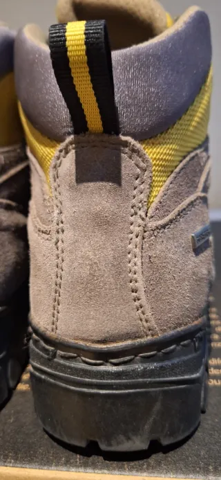 Botas de trekking Asolo montaña