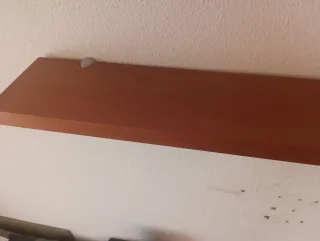 Estanterías madera color cerezo