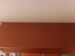 Estanterías madera color cerezo