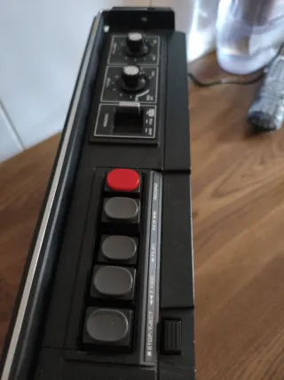 Radio Cassette vintage Sanyo M2422 FM-AM Auto Stop